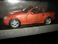1:18 UT Mercedes-Benz SLK R170