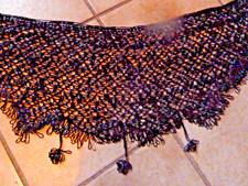 Hüfttuch für Bauchtanz, Tribal usw. Schwarz mit schwarzen Perlen