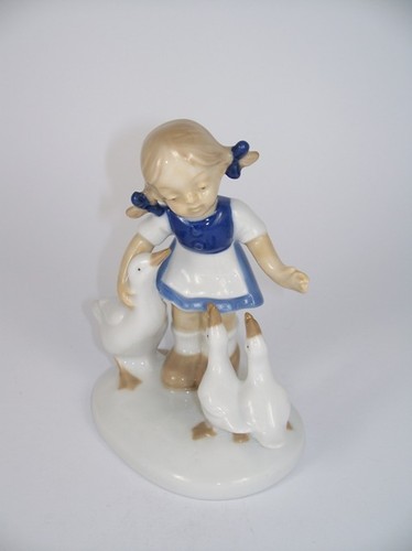 Porzellan figur mädchen mit - porzellan,