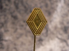 RENAULT: ANSTECKNADEL Rombus, GOLDFARBEN, flache Spitzen, Ende 20. Jahrhundert