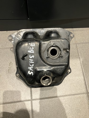 Tank sachs bee - tank, rex