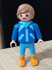 PLAYMOBIL FIGUR JUNGE WINTER