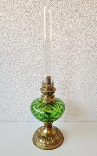 Schöne antike petroleumlampe - schöne,,