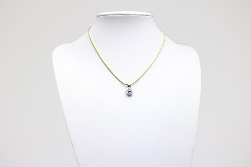 Halskette aus gold mit saphir - aus,