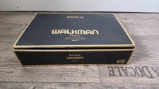 Sony deluxe walkman - deluxe,