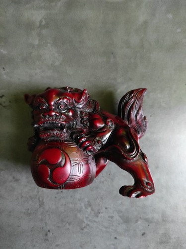 Foo hund holz china - lack, rot
