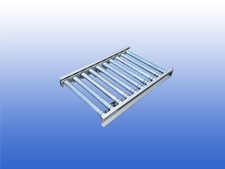 1 m. Angetriebene Rollenbahn