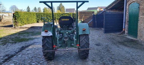 Oldtimer traktor schlepper - oldtimer,