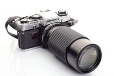 Olympus OM-10 + Olympus Gurt +