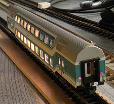 Fleischmann Doppelstockwagen mint DB, 1./2. Klasse, mit Licht, #f04