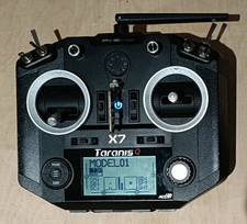 FrSky Taranis QX7 ACCESS mit 6 Empfängern und Crossfire Mod