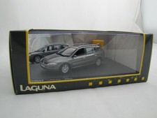 7711237311 Universal Hobbies Renault Laguna 2005 - 1:43