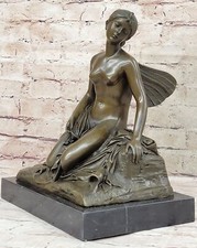 Museum Grad Fairy Hautfarben