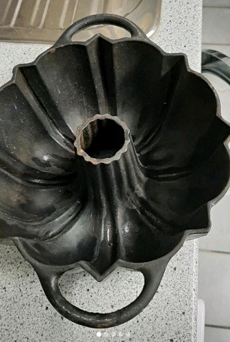 Antik gusseisen gugelhupfform - antik,