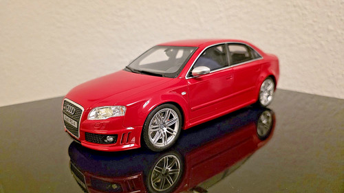 Audi rs4 limo rot otto - audi,