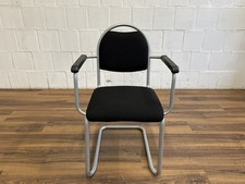 L&C Stendal 401 Besucherstuhl Freischwinger schwarz grau Armlehne