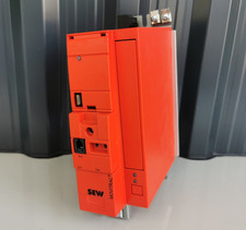 SEW Movitrac MC07B0008-5A3-4-S0 Frequenzumrichter