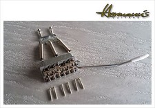 Strat, Vintage Tremolo Bridge