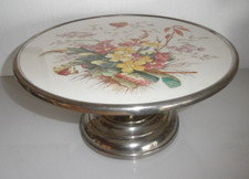 Wunderschöne alte Keramik Jugendstil Kuchen- Tortenplatte Fuß Metallmontur