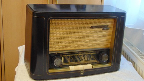 Grundig röhrenradio 1040 - ",
