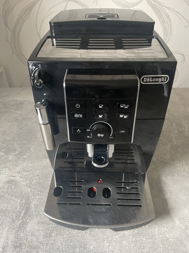 Kaffeevollautomat delonghi - ,