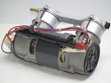 Thomas 2450AUU44  Kompressor Kolbenkompressor Ölfrei Gardner Denver air Compress