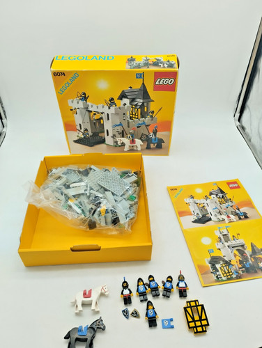 Lego 6074 black falcon - lego,