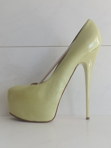 Classic pump high heels 1969 - heels,