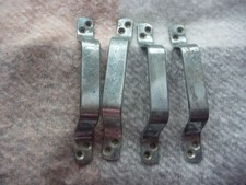 Griffe, Torgriffe  Metallgriffe, 4 Stück, Silberfarben, Metall/Eisen? Stahl?