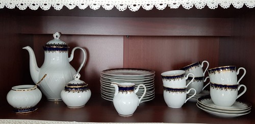 Tafelservice und kaffeeservice - und,