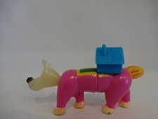 Sportler Spielfigur / Hund mit Hütte beim 100 m Lauf - 50 mm lang