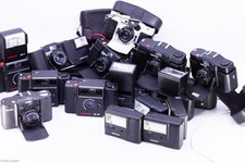 BIG lot of 9 minox 35  AF GT-E AL PE ML flashs case etc for parts l12