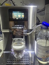 Krups EA877D Intuition Experience+ Kaffeevollautomat, Schwarz/Silber