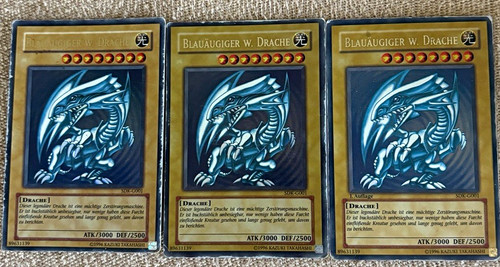 Blue eyed w dragon - blue, w.