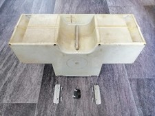 Kasse großer Kassenbehälter