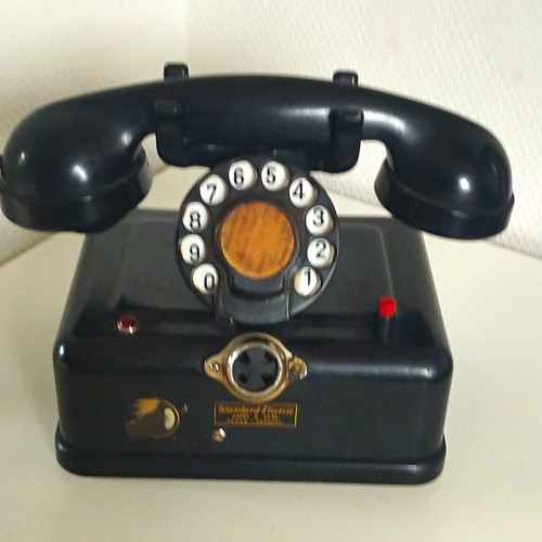 Standard electric - standard,