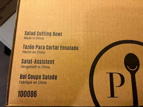Pampered chef salat - chef, assistent