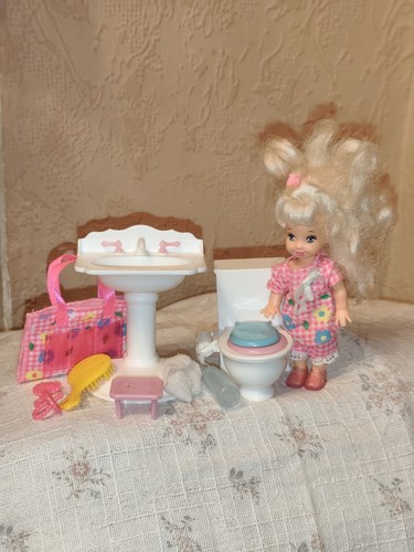 Altes barbie potty training - potty,