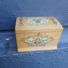 Alte Allianz Spardose Sparbüchse Holz Handbemalt Original Schlüssel Vintage Rar