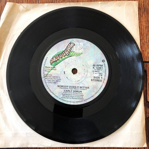 Carly simon nobody does - ,