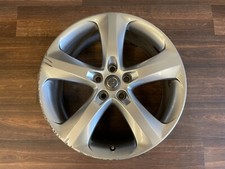 1x Opel Astra J Zafira C Alufelge 8J x 19 Zoll ET46 13259254 5x115 F3338