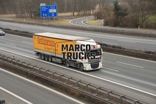 LKW Foto DAF XF Planensattelzug Deutschland weiß Lohmann Europa-Trailer #f6kp