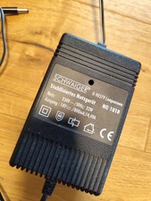 SCHWAIGER NG1018 Netzteil schwere Qualität Stabilisiertes Netzgerät 22W 18V 50Hz