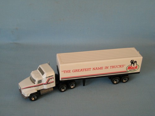 Matchbox convoy mack box - box, truck