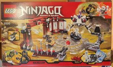 LEGO Ninjago Pilot Season Battle Arena neu versiegelt Konstruktionsspielzeug 2520 ** BESCHÄDIGT