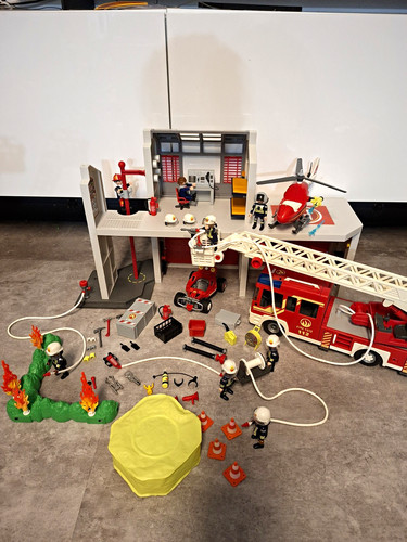 Playmobil feuerwehr feuerwache - playmobil,