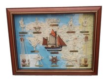Knotentafel hinter Glas