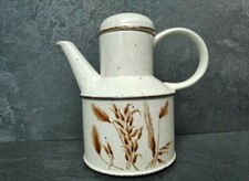 Vintage Midwinter Kanne