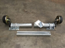 1400 kg Flexibel AM:1300-2000 mm gebremste Flexi Anhänger Achse (Bremse 200x50) 