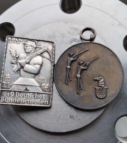 Anstecknadel deutsches - anstecknadel, 19.